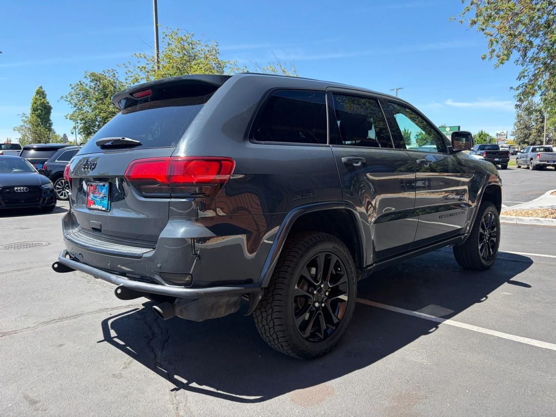 2018 Jeep Grand Cherokee — detail view