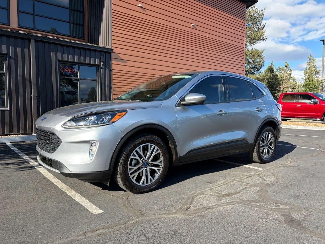2022 Ford Escape SEL in Silver Metallic — front three-quarter view