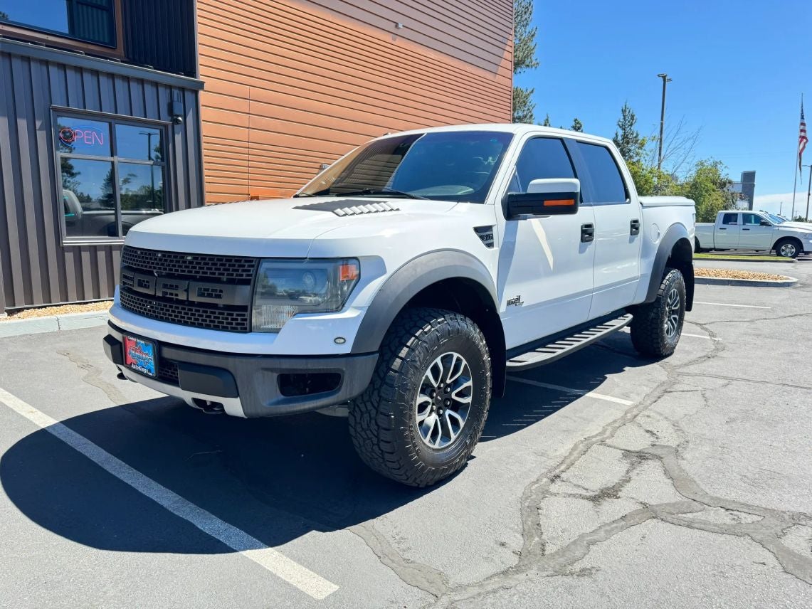 2014 Ford F-150 SVT Raptor in Oxford White — front three-quarter view
