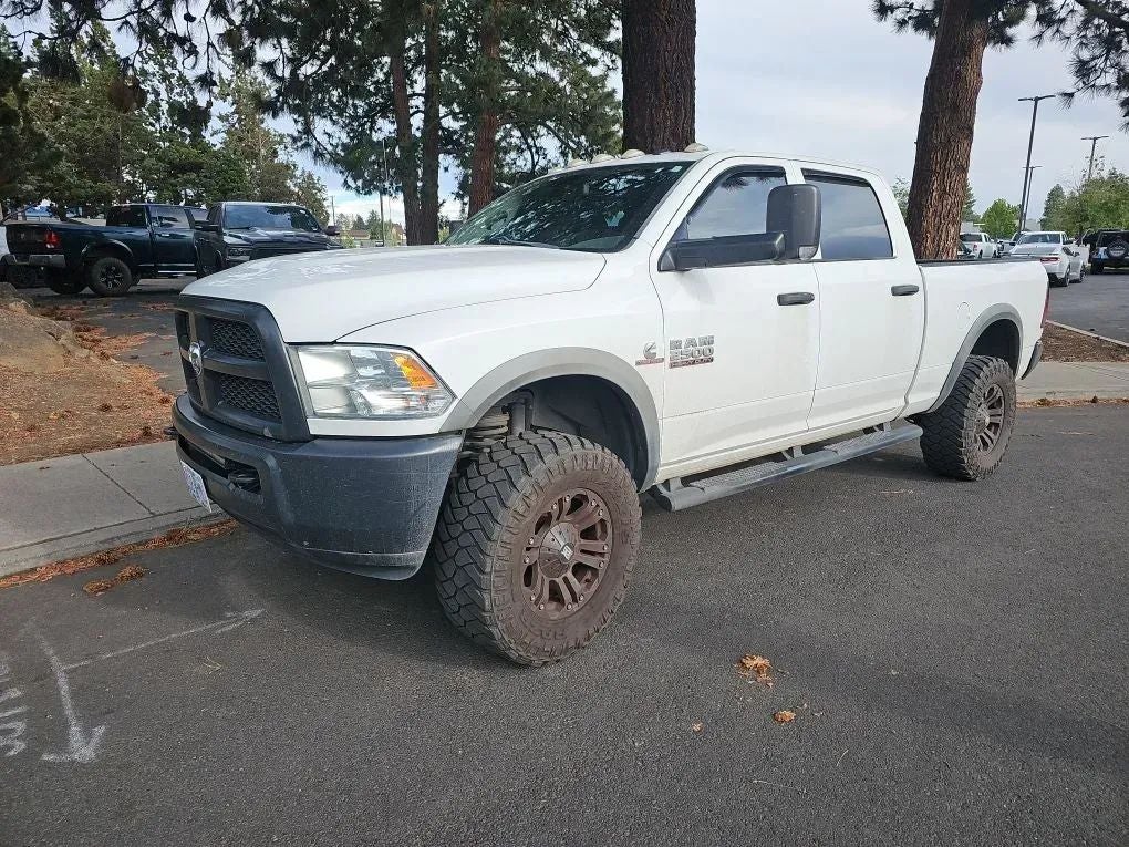 2015 RAM 2500 Tradesman in Bright White Clearcoat — front three-quarter view