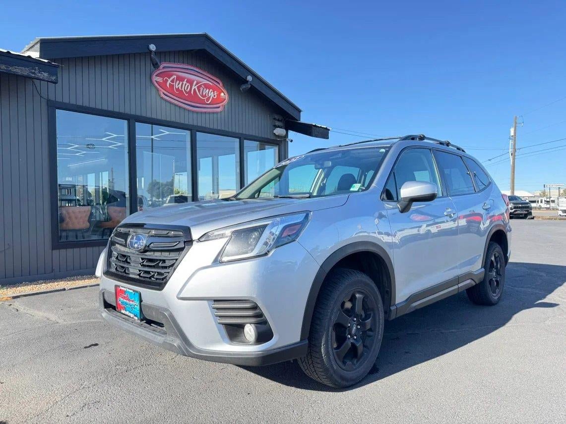 2022 Subaru Forester Premium in Ice Silver Metallic — front three-quarter view